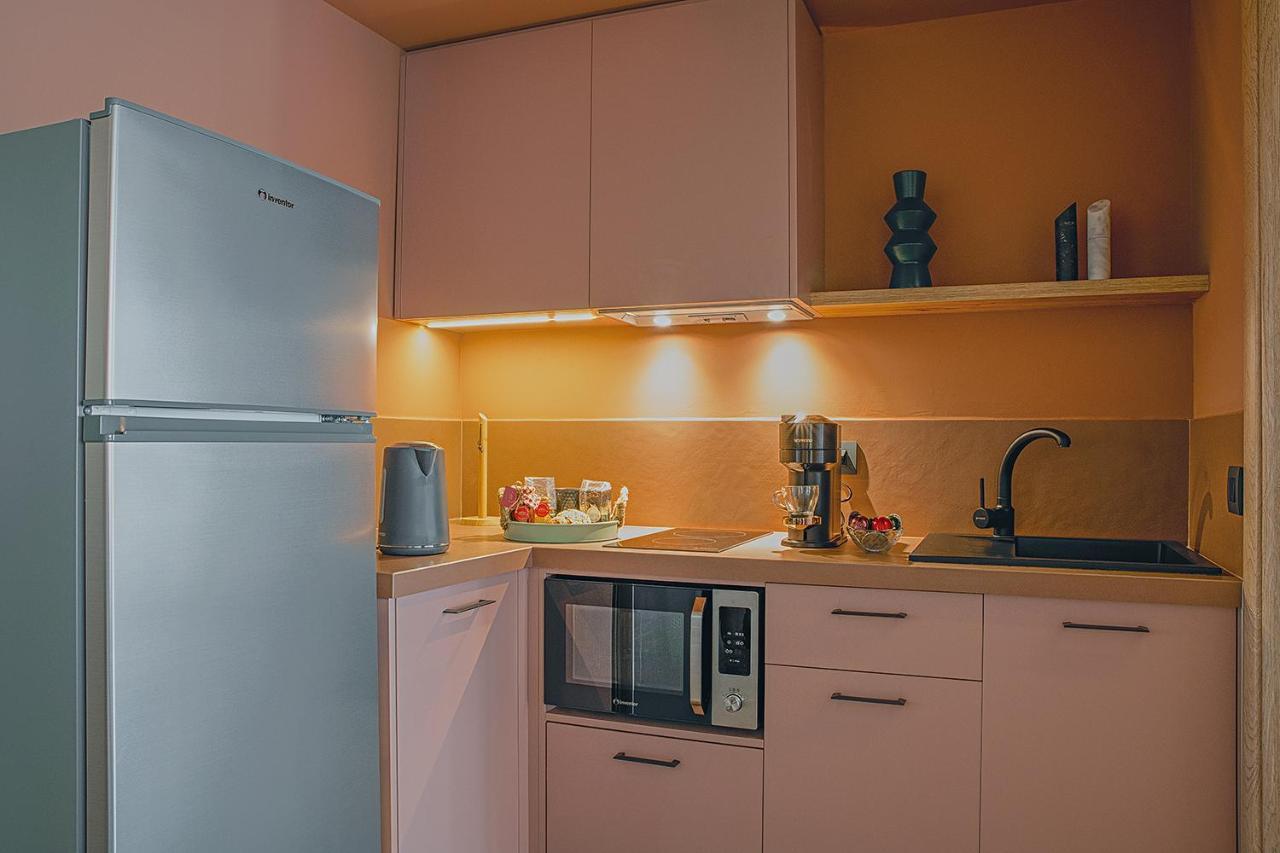 Pavo Art Hotel Ираклио Екстериор снимка