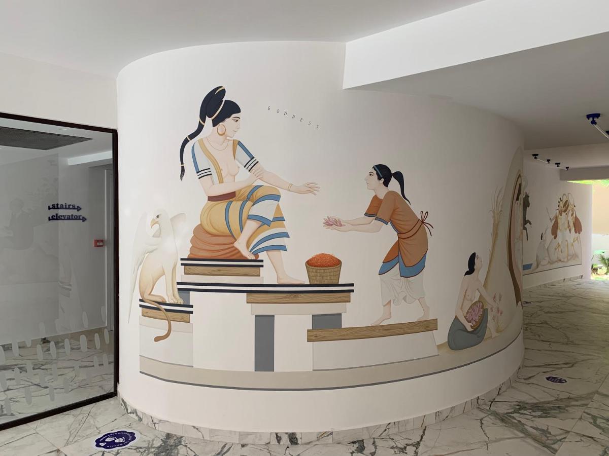 Pavo Art Hotel Ираклио Екстериор снимка
