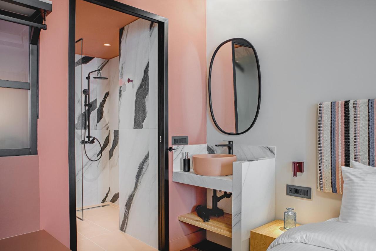 Pavo Art Hotel Ираклио Екстериор снимка