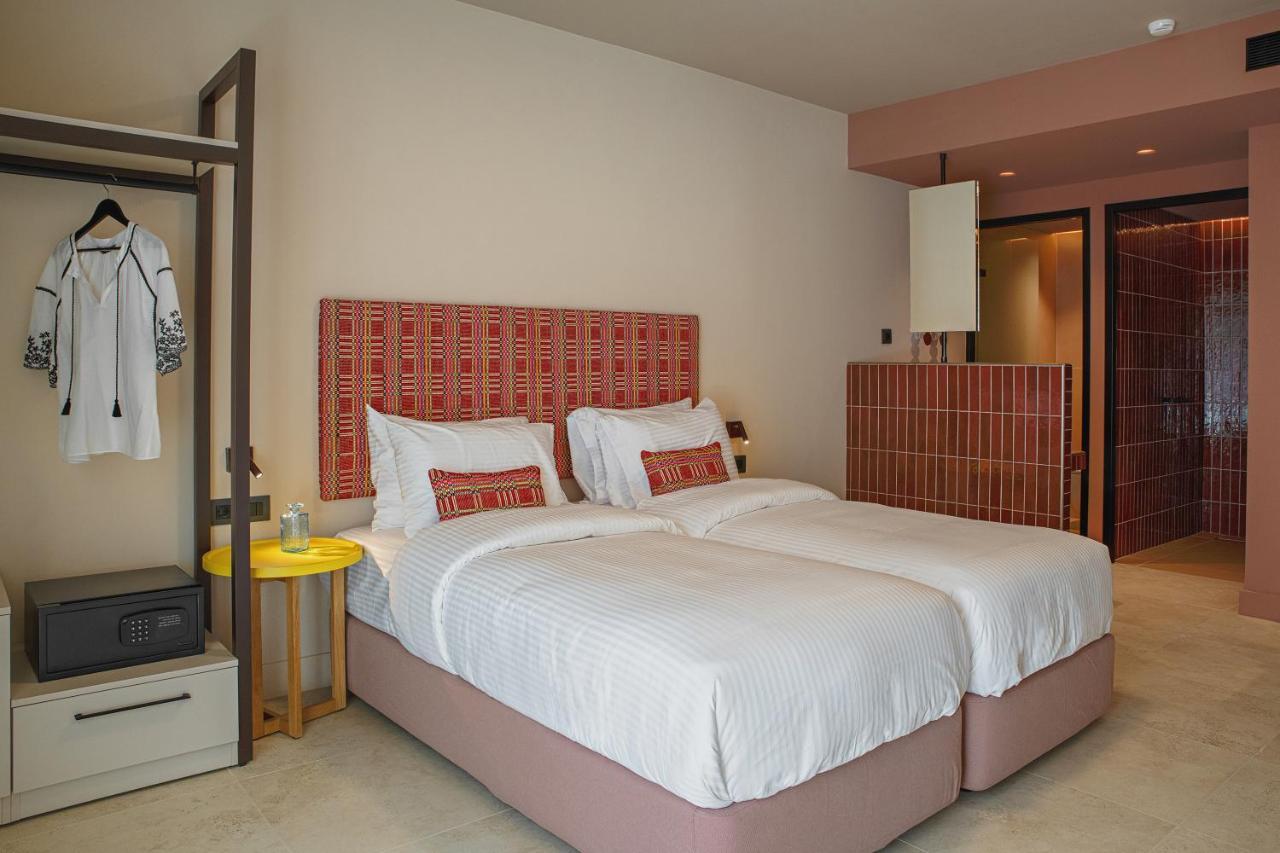 Pavo Art Hotel Ираклио Екстериор снимка